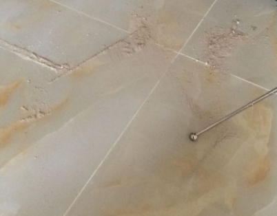 驻马店瓷砖空鼓维修公司分享粘合剂选择不当在瓷砖铺贴过程中可能导致以下问题